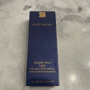 Estēe Lauder Double Wear Light - Truffle 6N2 - Soft Matte Hydra Makeup